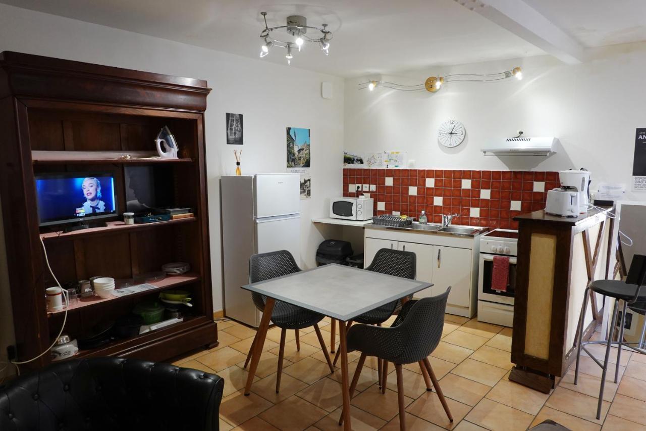 Appart' De La Collegiale Apartment Bourbon-Lancy